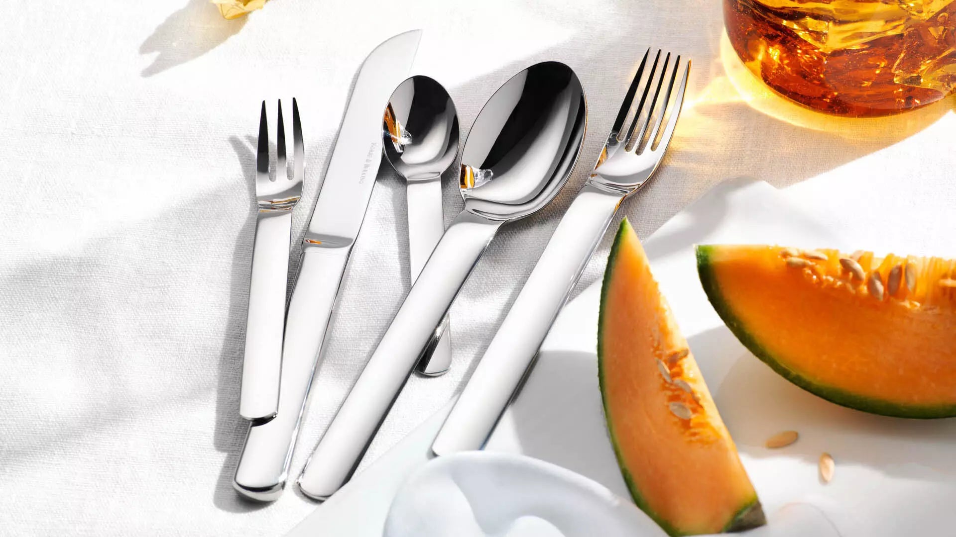 Topos 5-piece place setting (18/8 stainless steel)